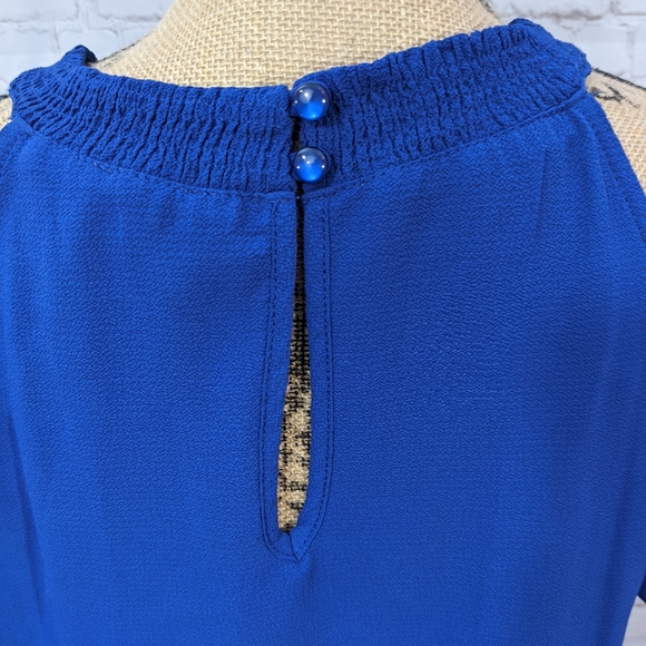 Lily White Cold Shoulder Shirt Large - Picture 4 of 5